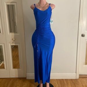 Woman Dress size L corre pequeño le sirve a un M